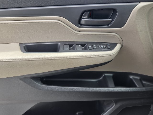 Used 2019 Honda Odyssey EX image 27