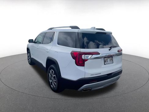 Used 2023 GMC Acadia SLT AWD/4WD image 11