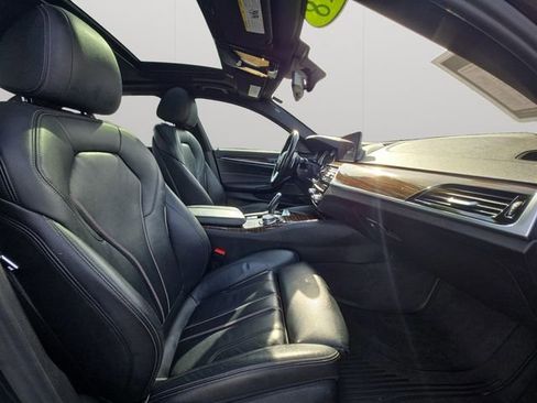 Used 2018 BMW 540i xDrive image 15