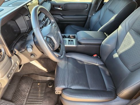 Used 2024 Toyota Land Cruiser image 16