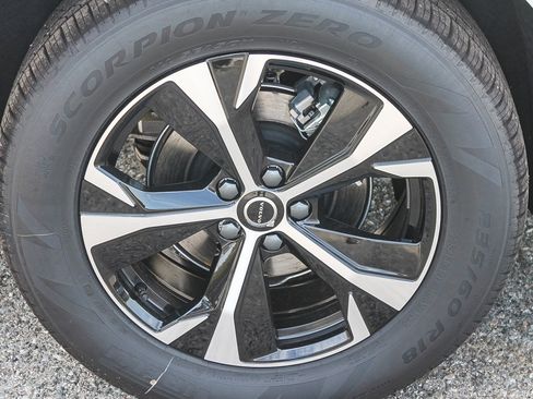 New 2026 Volvo XC60 B5 Core image 11