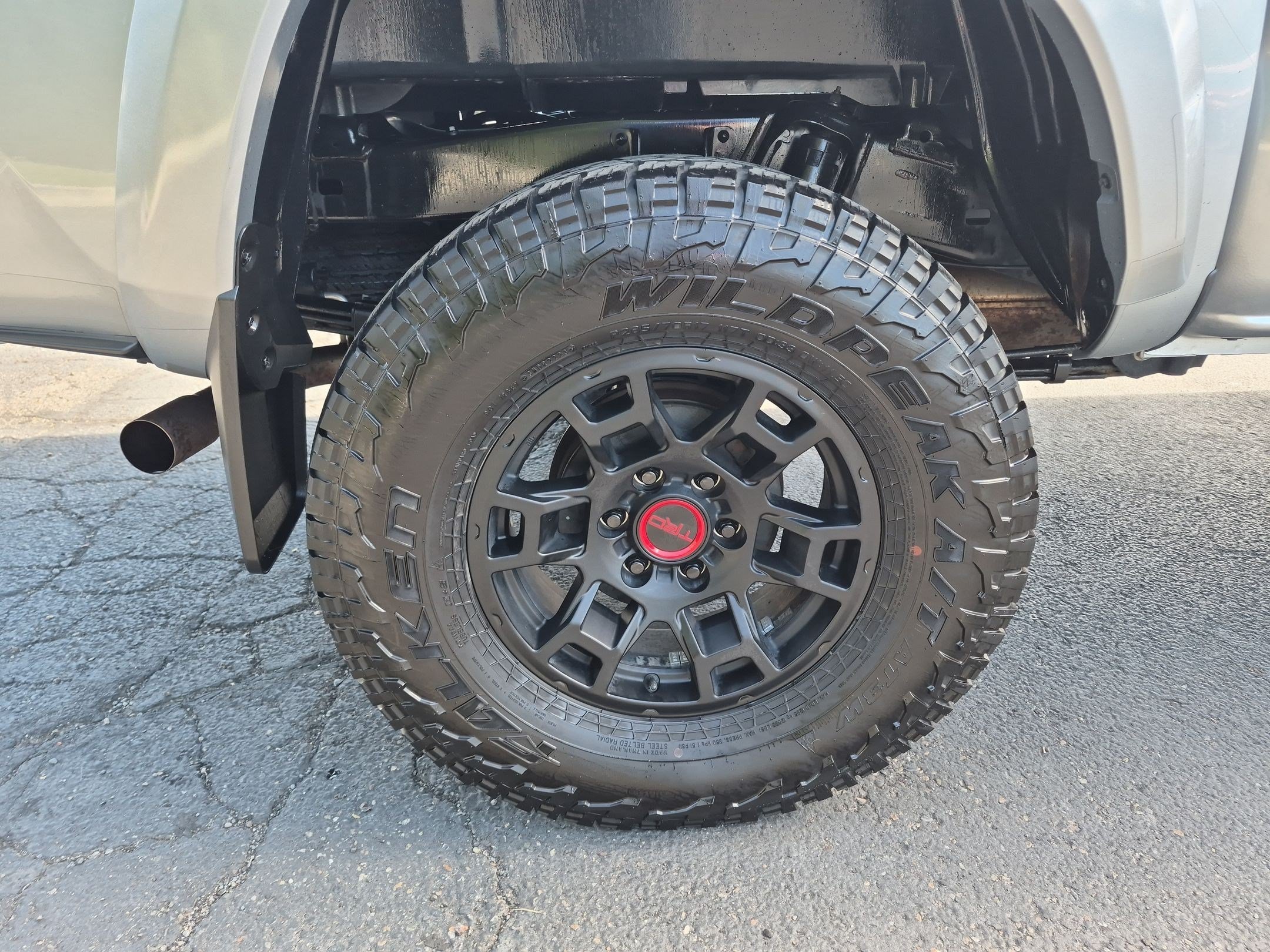 Used 2022 Toyota Tacoma SR5 w/ Technology Package AWD/4WD image 13