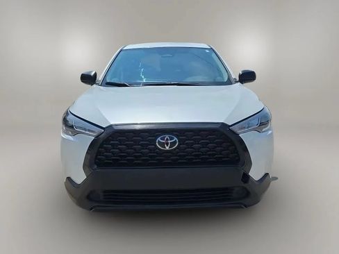 Used 2024 Toyota Corolla Cross L FWD image 4