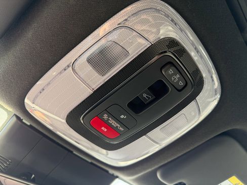 Used 2023 Hyundai Elantra N image 17