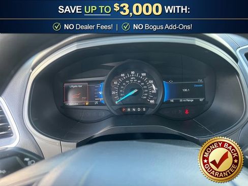 Used 2024 Ford Edge SE image 19