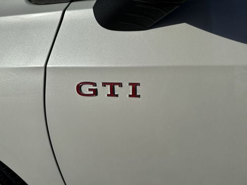 New 2026 Volkswagen GTI SE FWD image 7