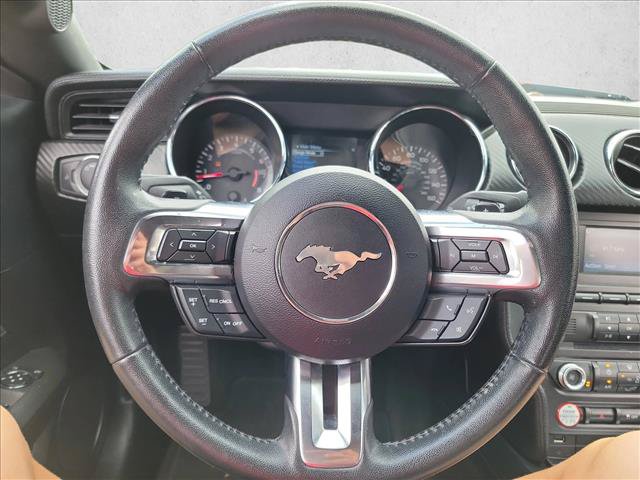 Used 2016 Ford Mustang Coupe RWD image 14
