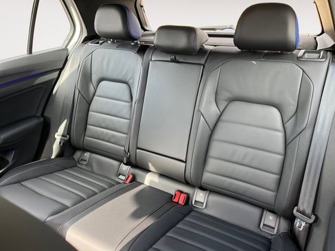 Certified 2024 Volkswagen Golf R image 14