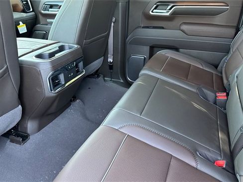New 2025 GMC Sierra 1500 Denali image 13