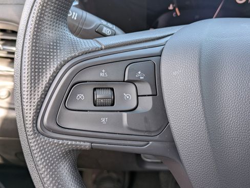 Used 2024 Buick Envista Preferred w/ Advanced Safety Package image 23