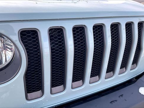 Used 2023 Jeep Wrangler Unlimited Rubicon image 26