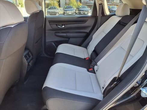 Used 2024 Honda CR-V EX image 8