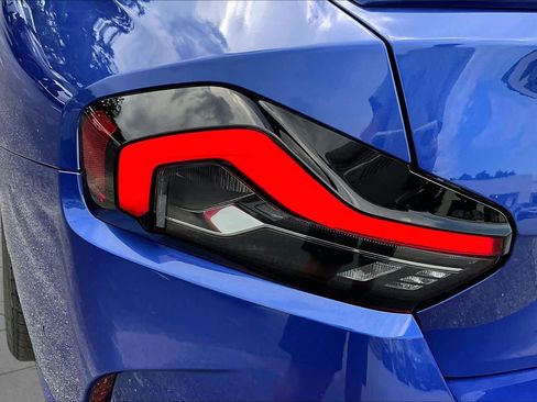Used 2025 BMW M240i Coupe RWD image 28