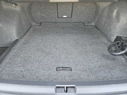 Used 2013 Volkswagen Passat TDI SEL Premium image 31