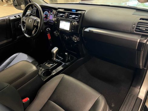 Used 2019 Toyota 4Runner TRD Off-Road Premium image 15