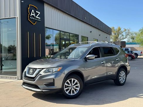 Used 2018 Nissan Rogue SV AWD/4WD image 1