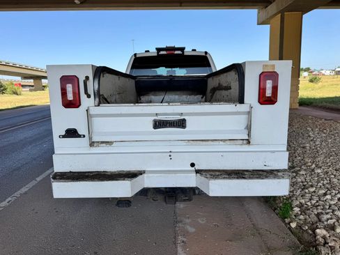 Used 2021 Ford F250 XL w/ STX Appearance Package AWD/4WD image 4