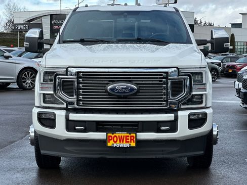 Used 2022 Ford F350 Platinum image 9