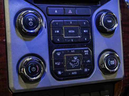 Used 2013 Ford F350 King Ranch w/ FX4 Off Road Pkg image 26