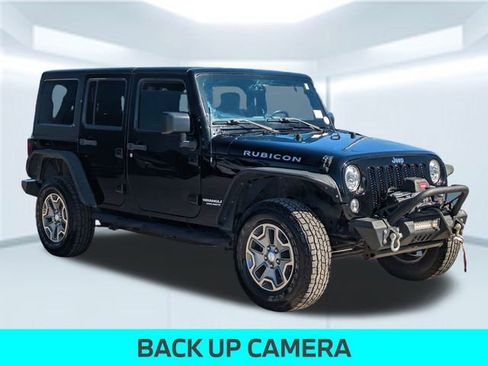 Used 2017 Jeep Wrangler Unlimited Rubicon w/ Connectivity Group image 9