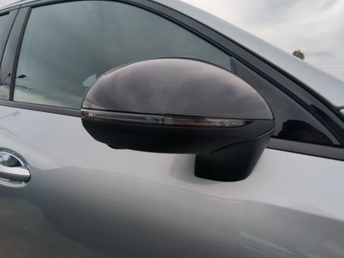 New 2025 Mercedes-Benz GLC 350e 4MATIC image 24