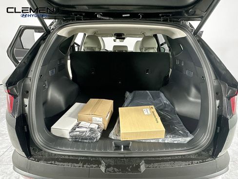 New 2026 Hyundai Tucson SEL w/ Tow & Go Package AWD/4WD image 9