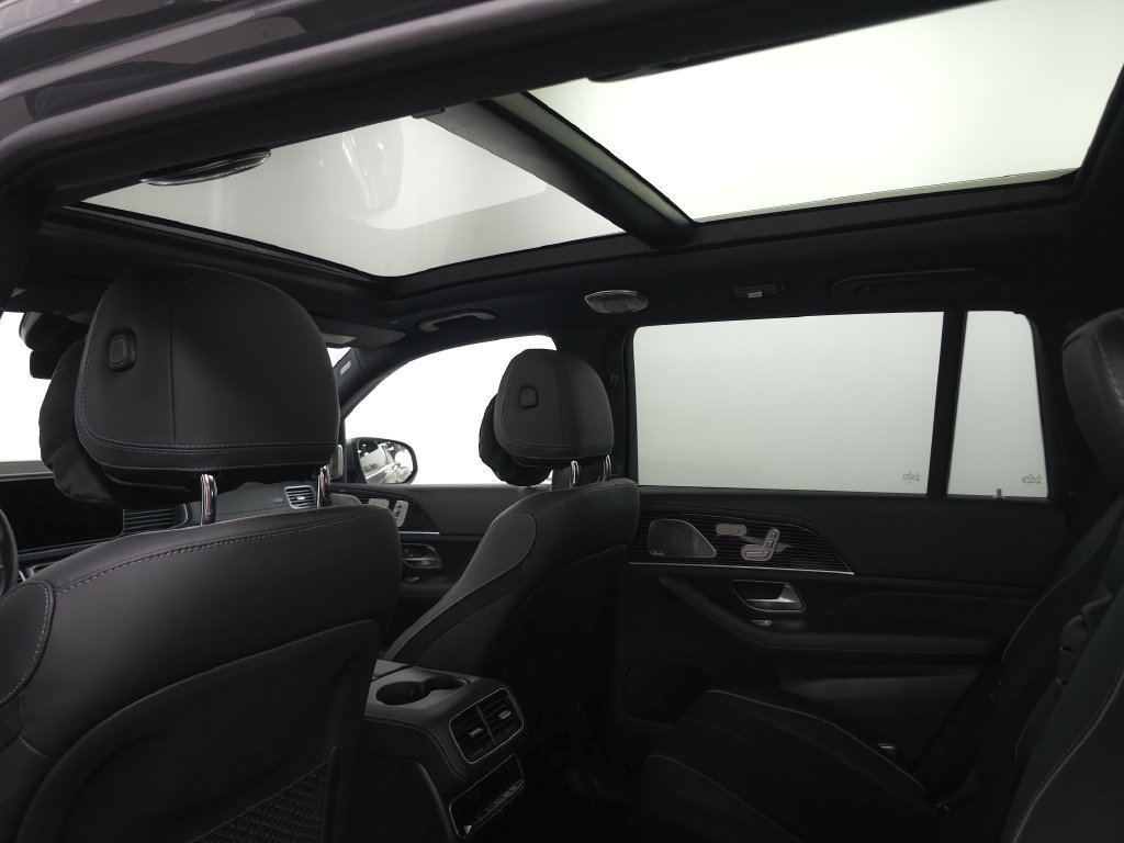 Certified 2025 Mercedes-Benz GLS 450 4MATIC image 24