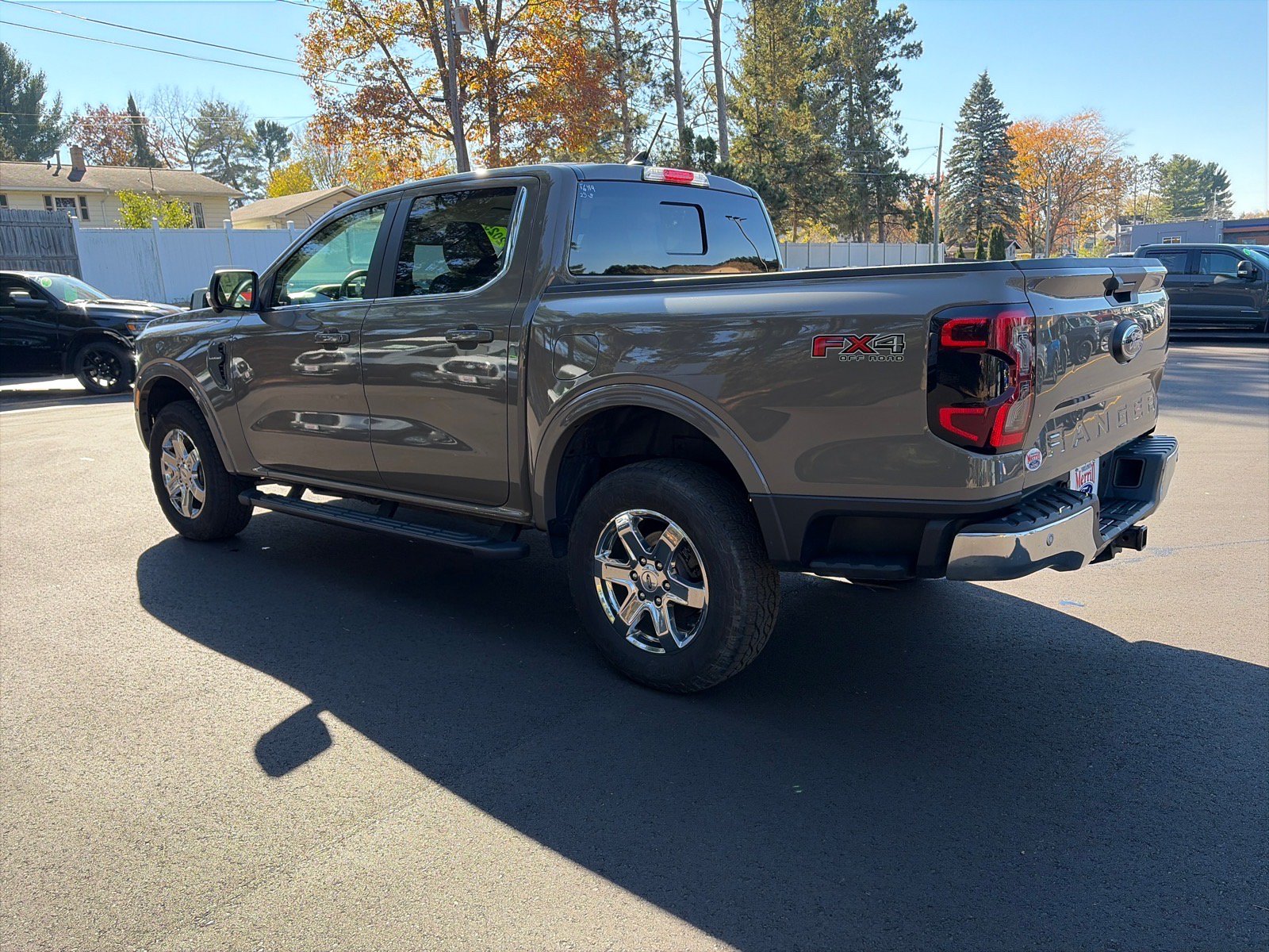 Used 2025 Ford Ranger Lariat w/ Advanced Towing Package AWD/4WD image 4