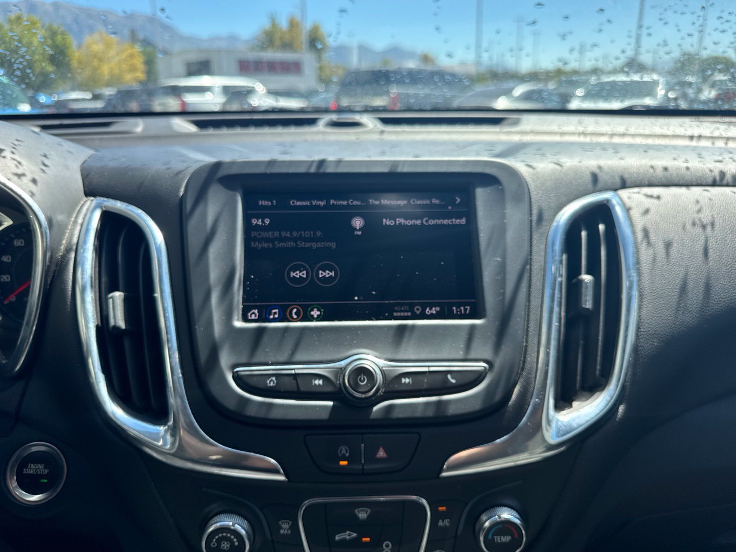 Used 2023 Chevrolet Equinox LT AWD/4WD image 25