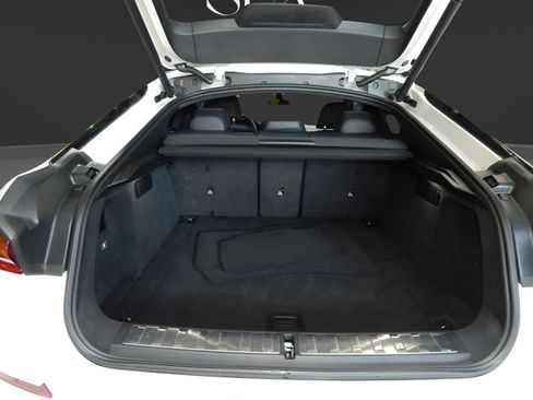 Used 2023 BMW X6 xDrive40i w/ M Sport Package AWD/4WD image 10