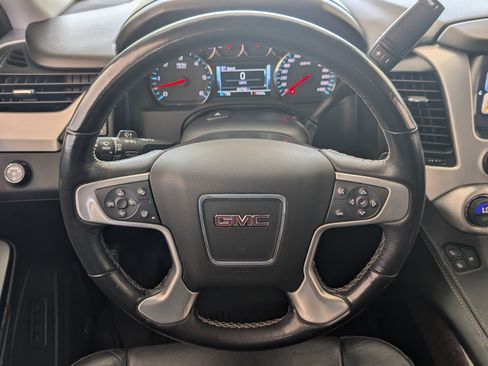 Used 2018 GMC Yukon SLT w/ Open Road Package RWD image 25