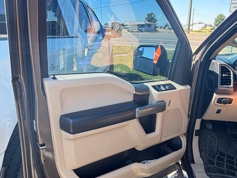Used 2016 Ford F150 XLT w/ Equipment Group 302A Luxury RWD image 9
