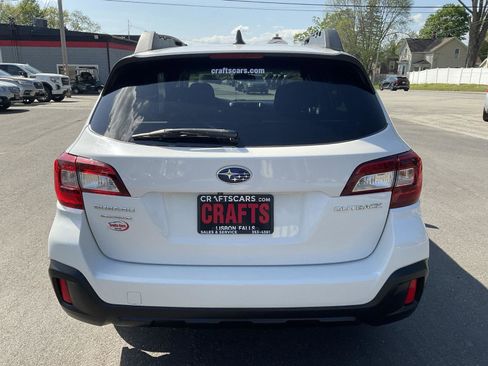 Used 2018 Subaru Outback 2.5i Premium AWD/4WD image 4