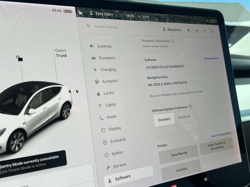 Used 2020 Tesla Model Y Long Range image 46