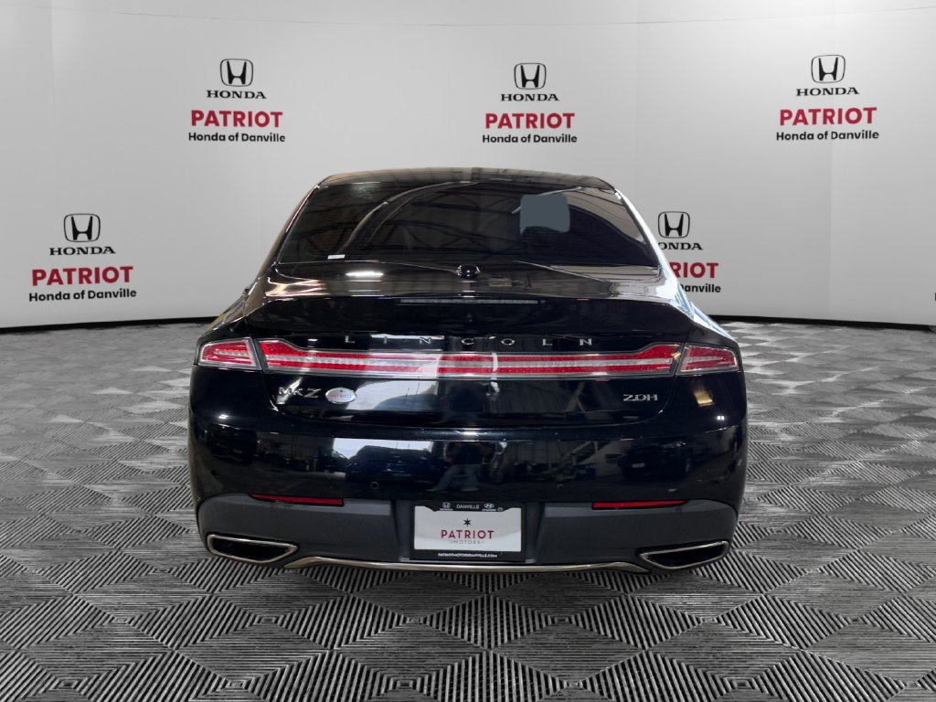 Used 2018 Lincoln MKZ Premiere FWD image 4