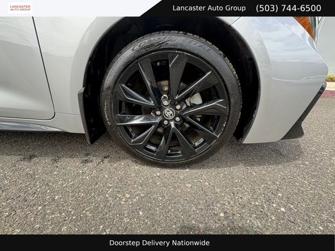 Used 2020 Toyota Corolla SE FWD image 29
