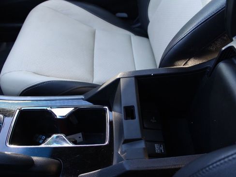 Used 2016 Honda Accord EX-L image 38