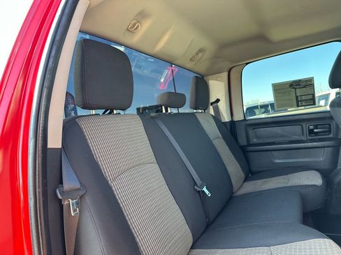 Used 2012 RAM 2500 ST w/ Chrome Appearance Group image 24