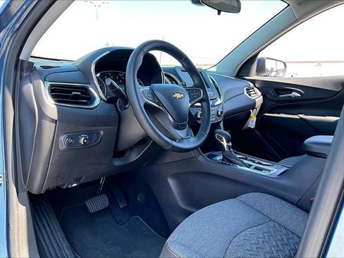 Used 2024 Chevrolet Equinox LT FWD image 8