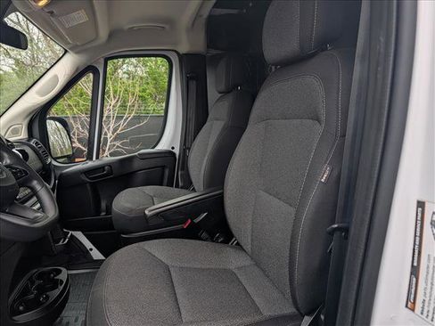 Used 2023 RAM ProMaster 2500 FWD image 19