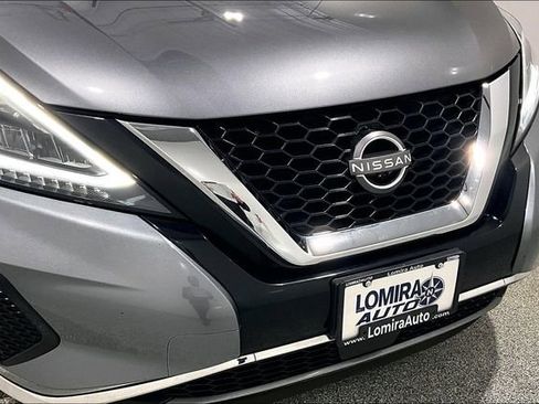 Used 2024 Nissan Murano SV image 35