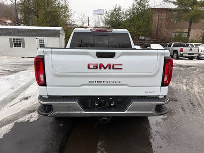New 2026 GMC Sierra 1500 SLT w/ SLT Premium Package