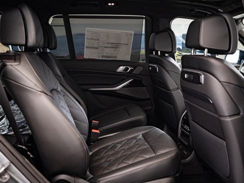 New 2026 BMW X7 xDrive40i w/ M Sport Package image 38