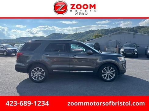 Used 2017 Ford Explorer Limited AWD/4WD image 1