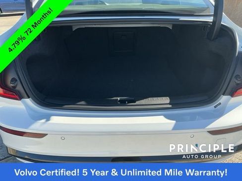 Certified 2024 Volvo S60 B5 Core image 31