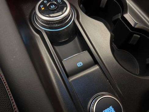 Used 2025 Ford Explorer ST image 43