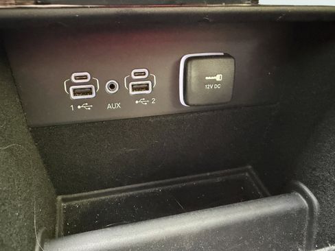 Used 2021 Jeep Grand Cherokee L Limited image 27