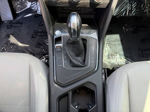 Used 2019 Volkswagen Tiguan S FWD image 20