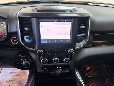 Used 2024 RAM 1500 Big Horn AWD/4WD image 23