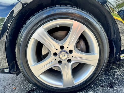 Used 2014 Mercedes-Benz E 350 Sedan image 13
